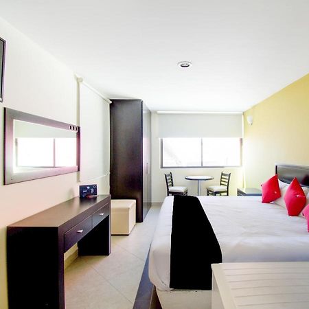 Hotel Escala Puebla Centro Екстер'єр фото