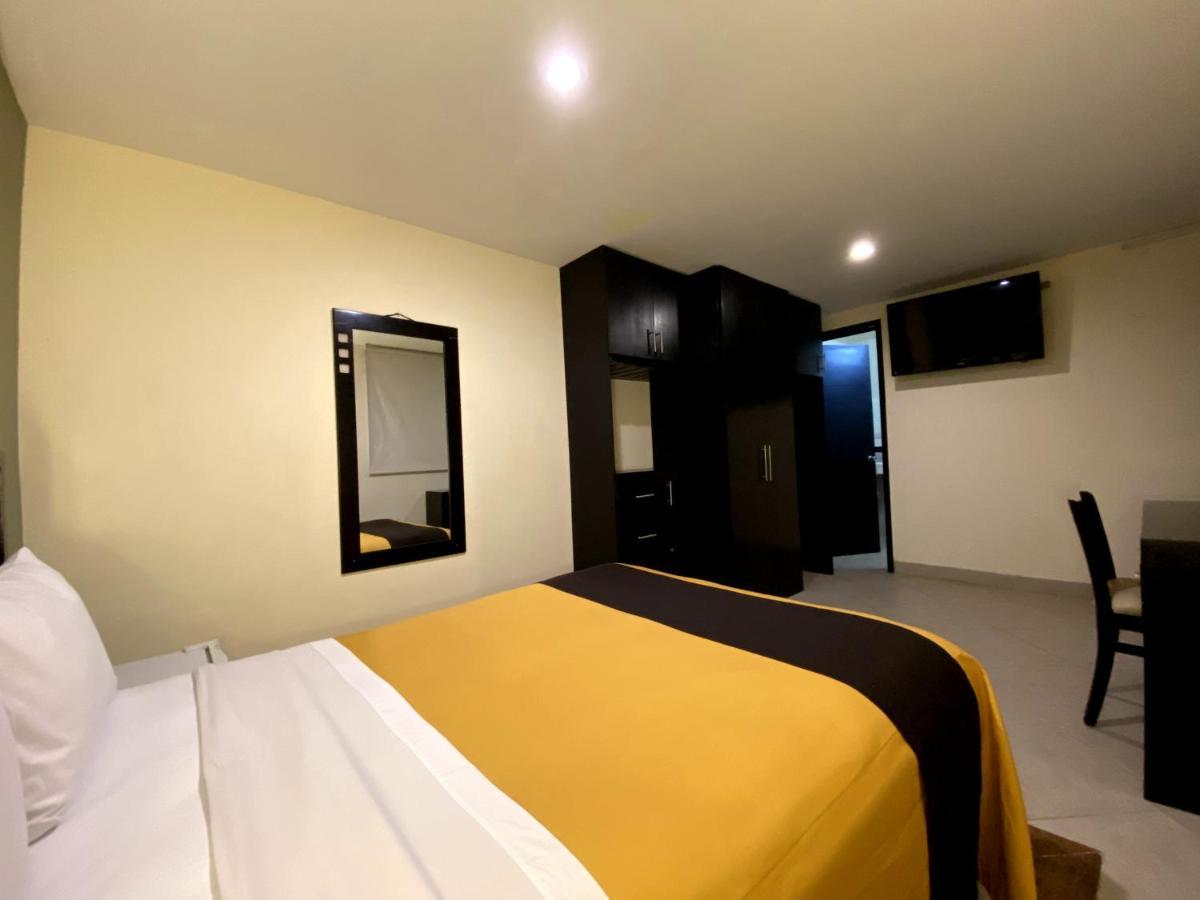 Hotel Escala Puebla Centro Екстер'єр фото