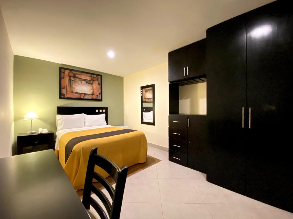 Hotel Escala Puebla Centro Екстер'єр фото