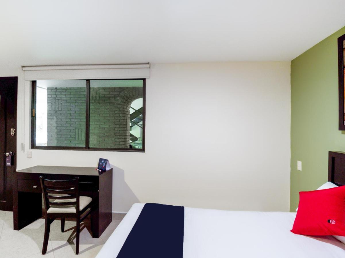 Hotel Escala Puebla Centro Екстер'єр фото