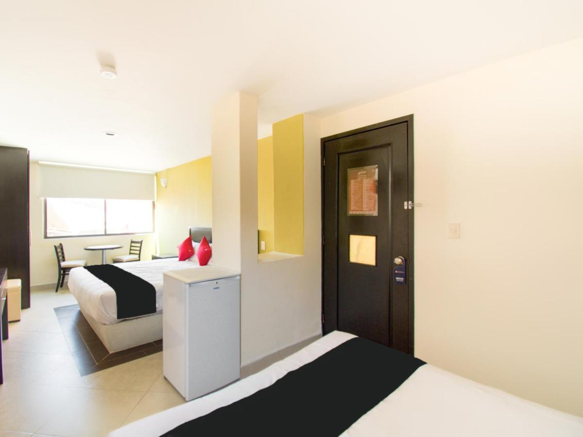 Hotel Escala Puebla Centro Екстер'єр фото