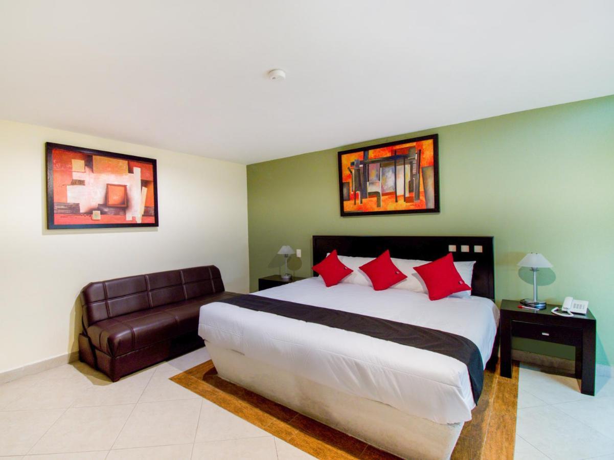 Hotel Escala Puebla Centro Екстер'єр фото
