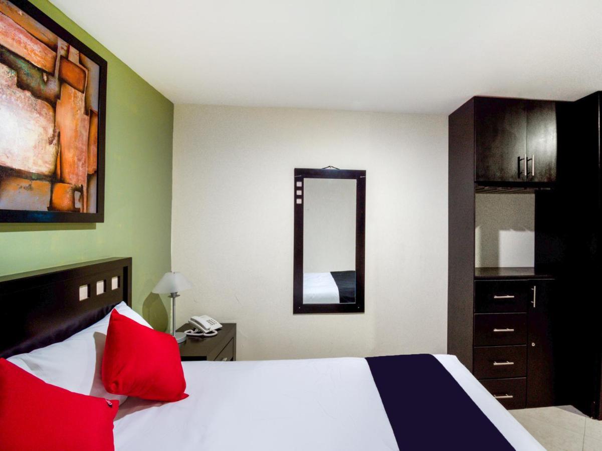 Hotel Escala Puebla Centro Екстер'єр фото