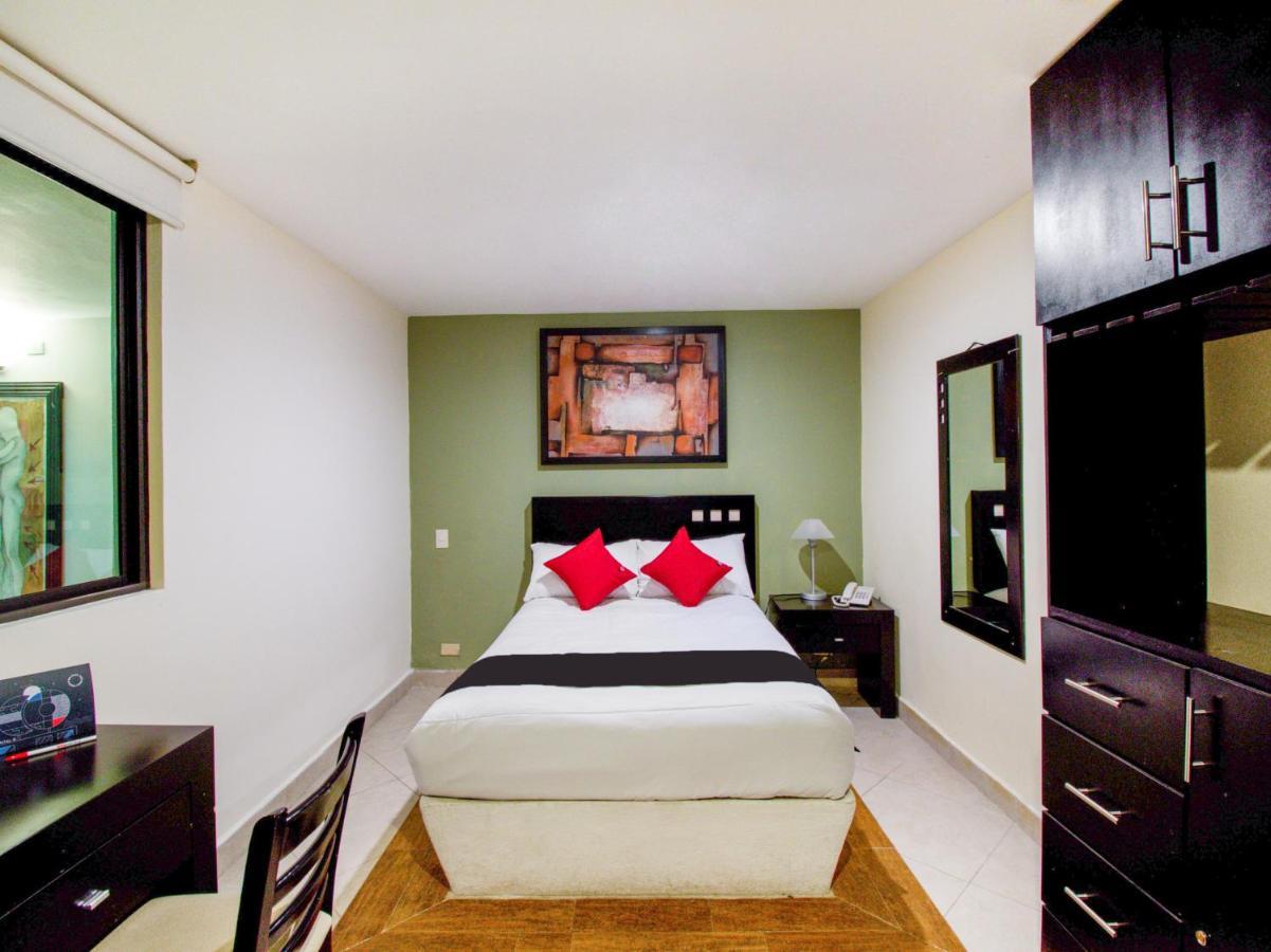 Hotel Escala Puebla Centro Екстер'єр фото