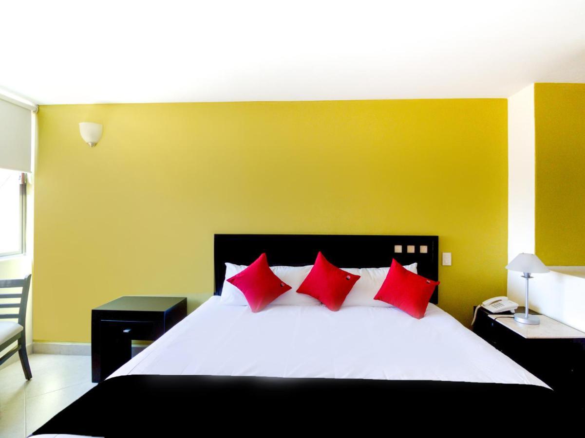 Hotel Escala Puebla Centro Екстер'єр фото